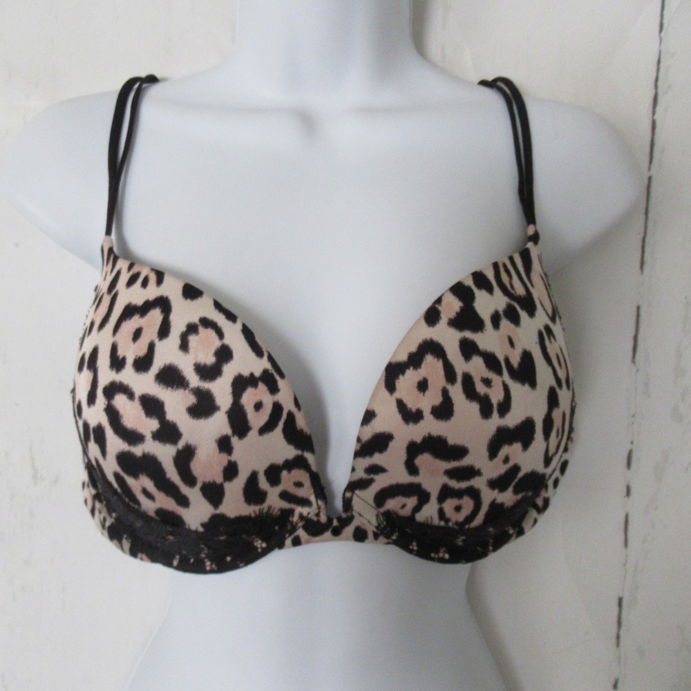 Victorias Secret Bra 38C Black Leopard Very Sexy Push Up Back Closure Underwire